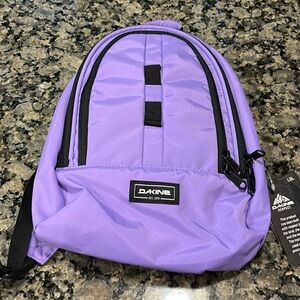 Dakine Cosmo Violet/White 6.5L Backpack NWT